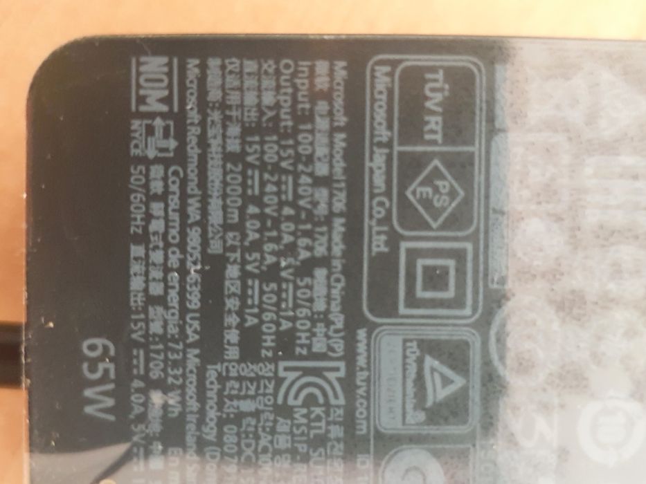Carregador surface 4, 5 ,6 e 7 pro 15v 4.0A 65w