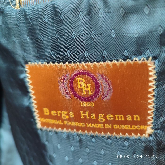 Продам  мужской костюм двойка ,размер 60