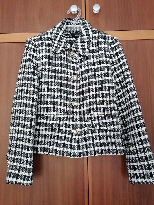 Casaco Zara tipo Chanel