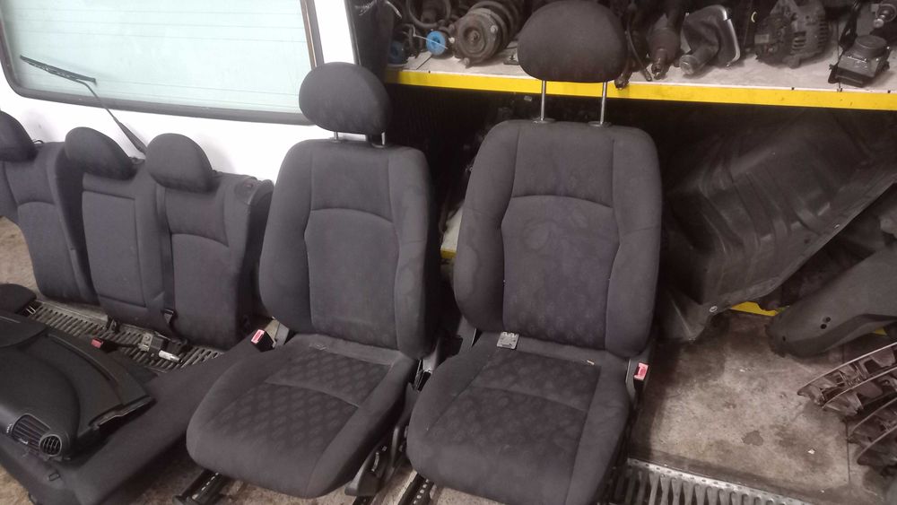 Bancos Mercedes W203