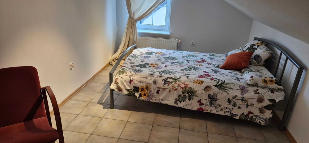 Tanie noclegi - pokoje na wynajem - ulica Bułhakowa, Poznań