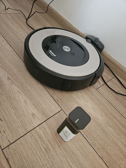 Robot sprzątający roomba e5 odkurzacz