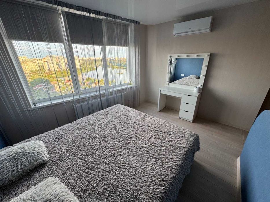 Продам 1-к квартиру вул. Наумовича 6, ЖК Озерний , Академмістечко
