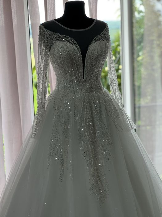 РОЗПРОДАЖ весільних та вечірніх суконь ВІД 1000гр.