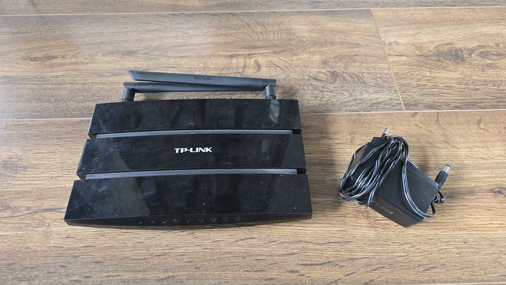 Router TP-Link TD-W8970, access point