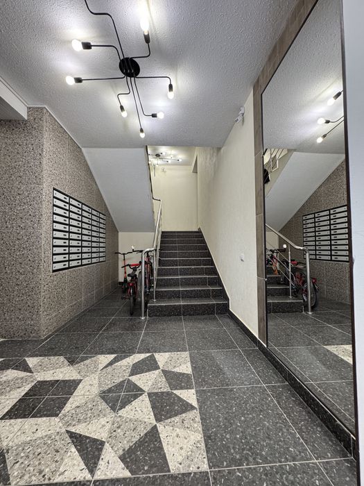 Продаж дизайнерської квартири  по вулиці Любечська 114 ( Масани)