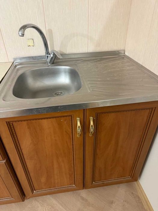 Мийка зі змішувачем . Змішувач WH. Мийка нержавіюча 800 х 600