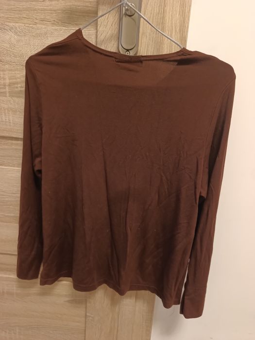 Damska brązowa bluzka koszulka