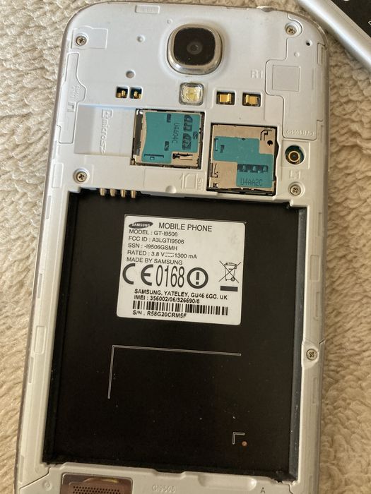 Smartfon telefon Samsung Galaxy S4