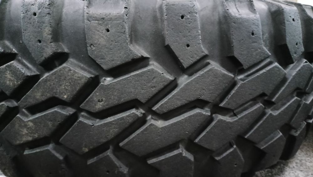 Nissan Navara koła 2 szt 6x16  235/70 R 16