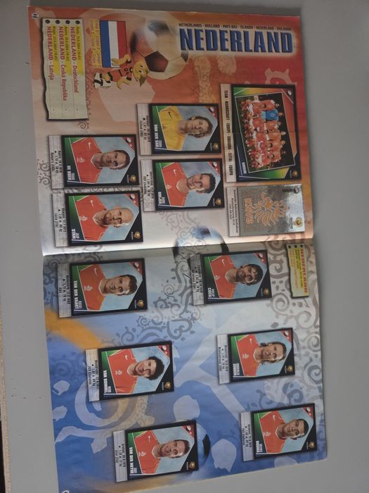 Caderneta Euro 2004 completa