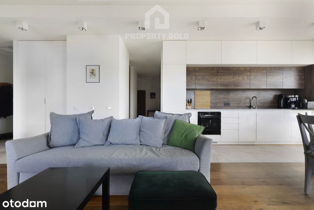 Przestronny apartament z widokiem na zatokę