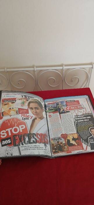 Dossier Miley Cyrus,  novo