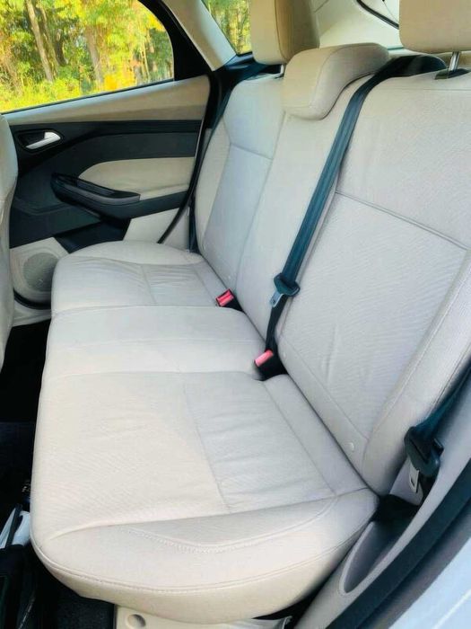 Ford Focus Electric      2016