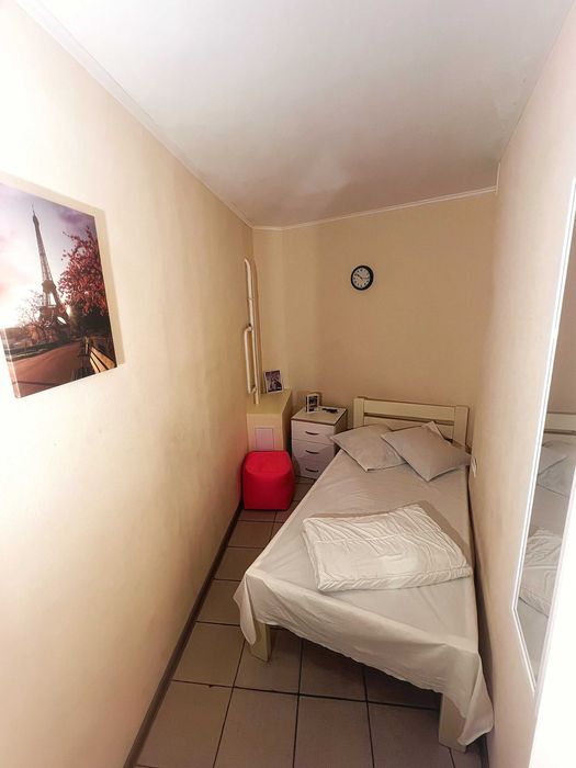 VIP кімната в хостеле на Бальзака , Троещина .