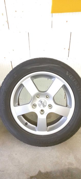 Jante 16 com pneu incluido. 5x114.3