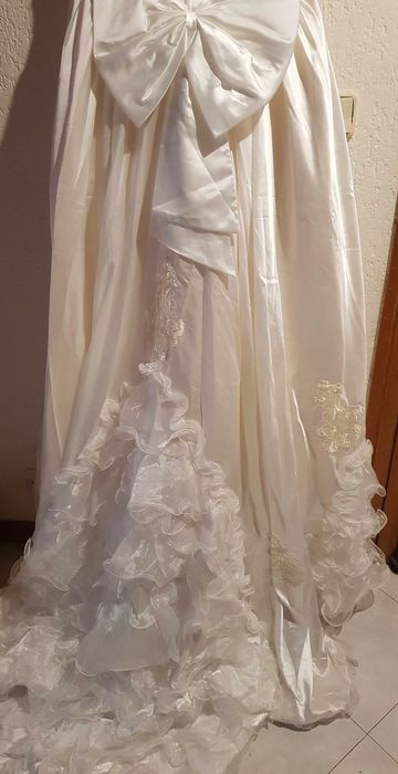 Vestido de Noiva Linanoivas T38. VIntage. Oferta da limpeza geral.