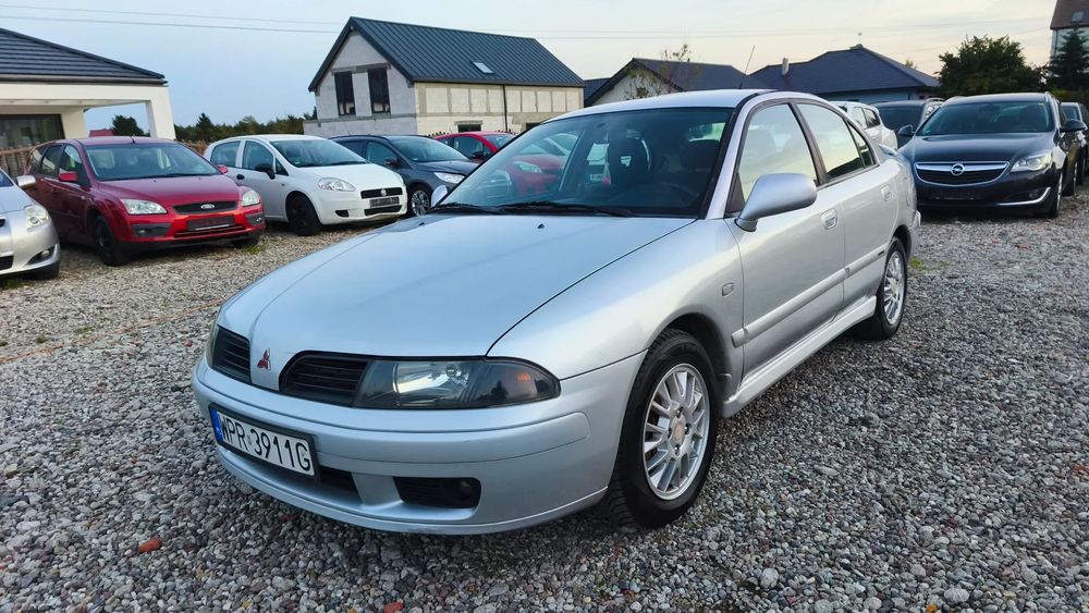 Mitsubishi Carisma