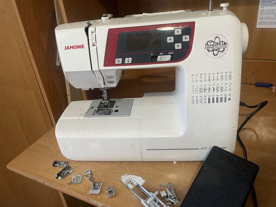 Швейна машина janome 601D