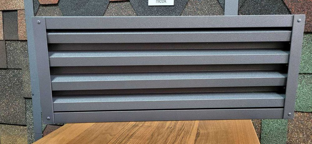 Решітки жалюзі для вентиляції  Решетки  жалюзи для вентиляции.