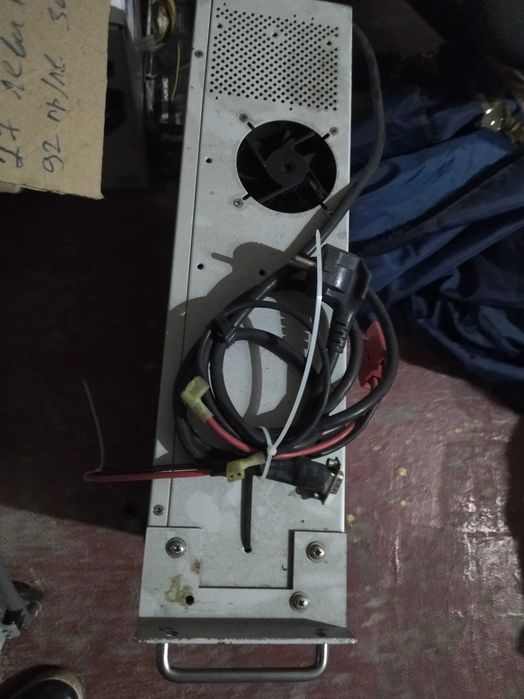 ИБП Powercom SMK-2000A-RM-LCD 2000В