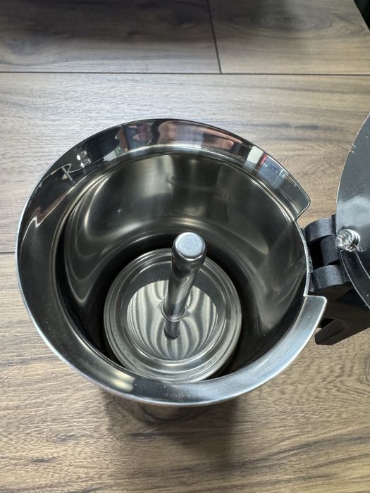 Гейзерна кавоварка Bialetti New Venus Induction на 4 чашки 170 мл срібляста (0007254)