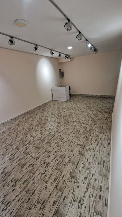 Оренда комерційного приміщення. Під магазин чи офіс. Пасічна