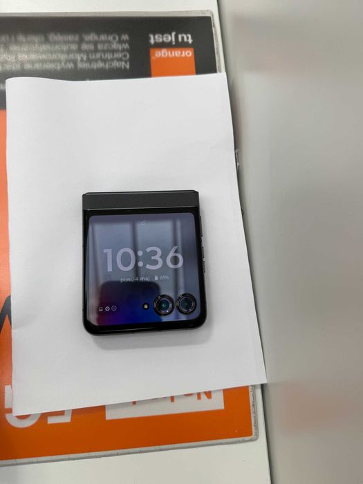 Motorola RAZR 50/ 8GB RAM/256GB 3 Miesiące Gwarancji