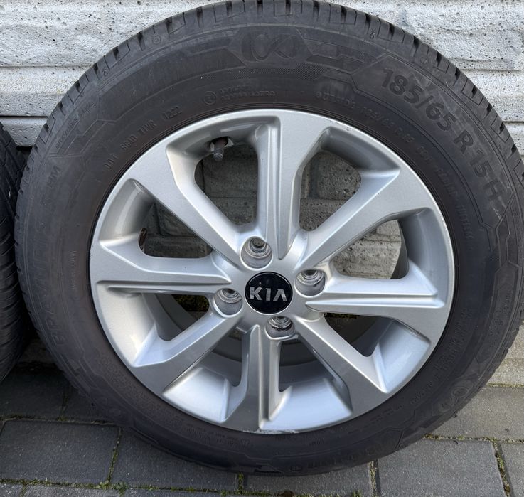 Oryginalne Felgi Kia 4x100 Stonic Rio 185/65R15 lato