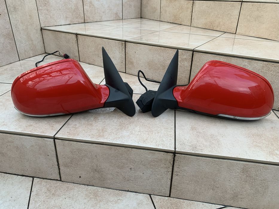 Зеркало заднего вида левое и правое боковое зеркало шкода октавия а5