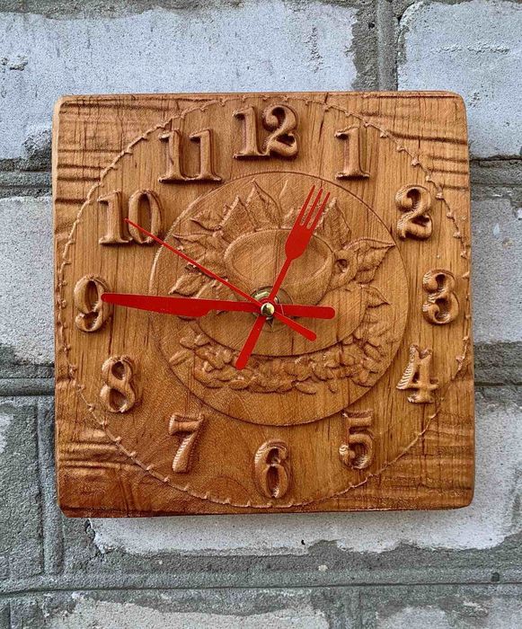 Кухонный годинник з дерева 20 на 20 см, надiйний механiзм