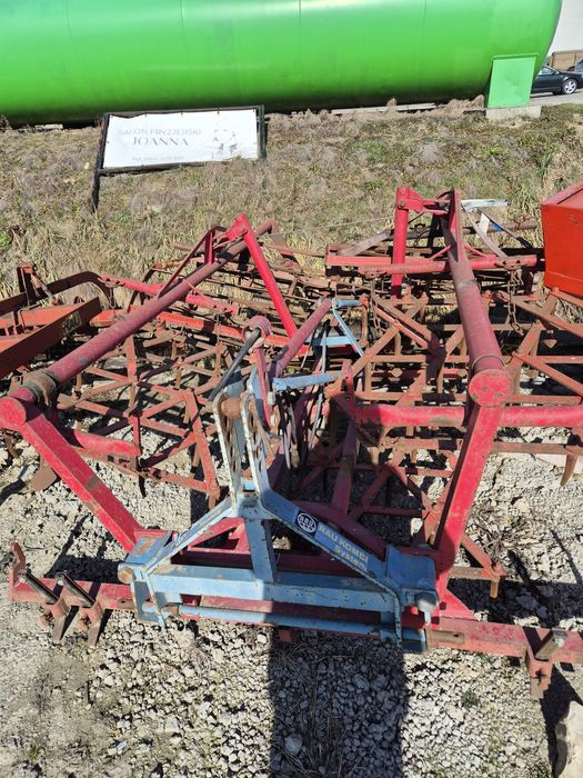 Agregat uprawowy brony  kultywator