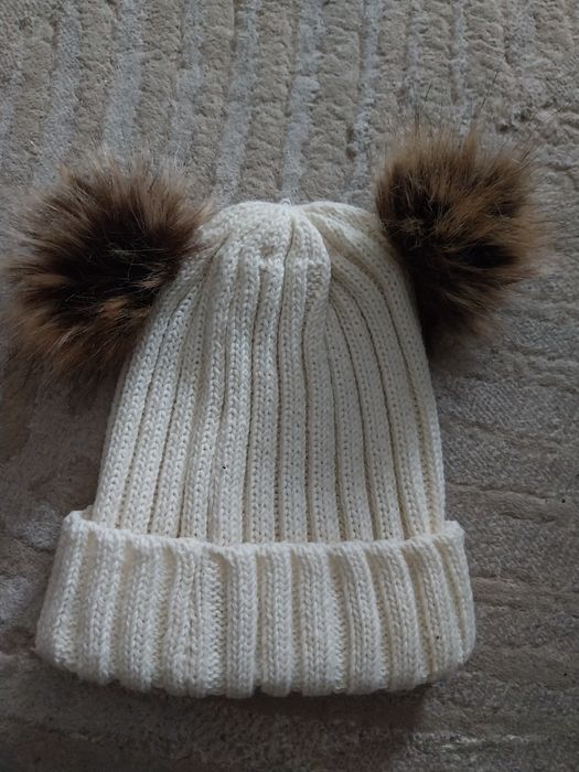 Czapka zimowa dla dziewczynki w rozm. 54