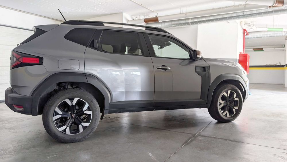 Vende-se Dacia Duster 4x4 Extreme Mild-Hybrid — Com Garantia até 2028