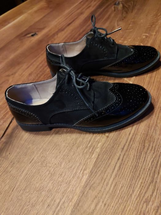 Lakierki damskie eleganckie