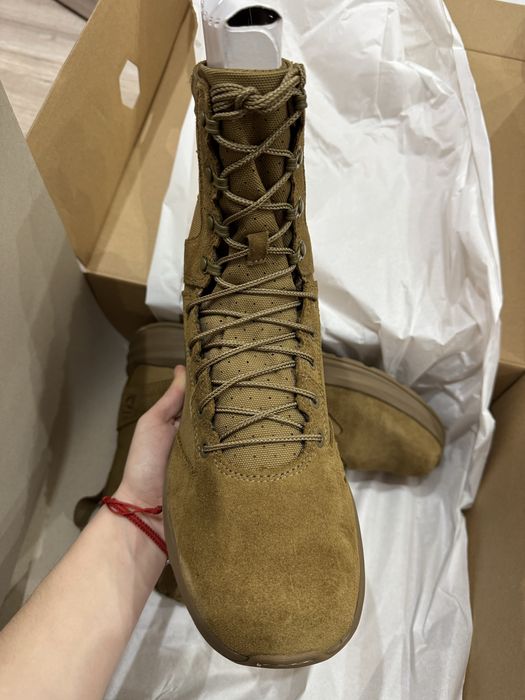 Продам новые берци