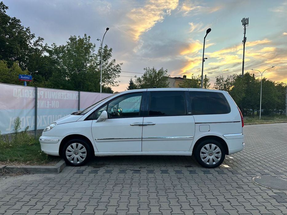 Peugeot 807