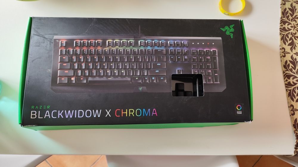 Teclado Razer Blackwidow X Chroma