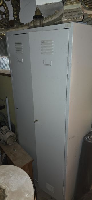 Cacifo Metalico 2 portas