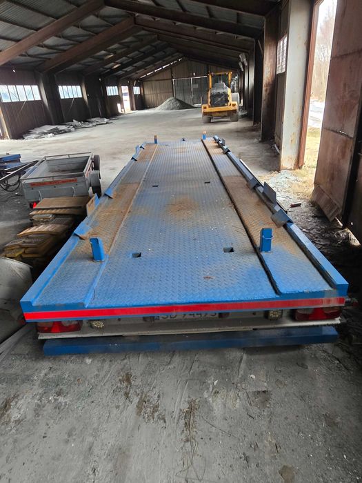 Przyczepa platforma 2010r, SOLIDNA, zadbana, sprawa