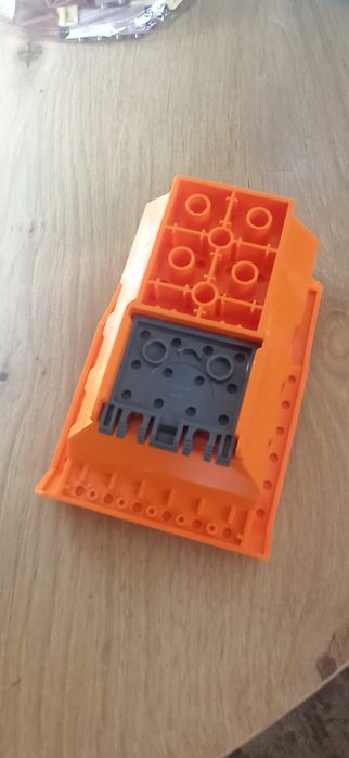 LEGO element wywrotka