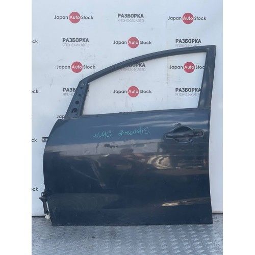 Дверь передняя левая Mitsubishi Grandis, год 2004-2010