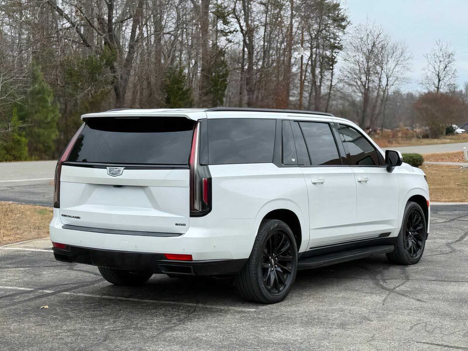 Cadillac Escalade      2021