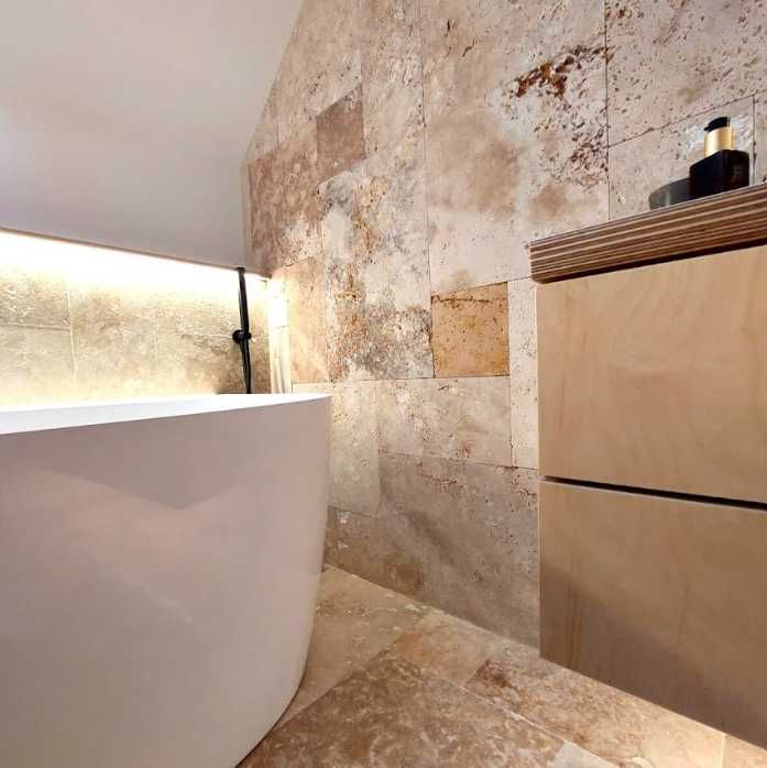 Trawertyn do wnętrz, płytki z kamienia, Classic Light, Silver Ash