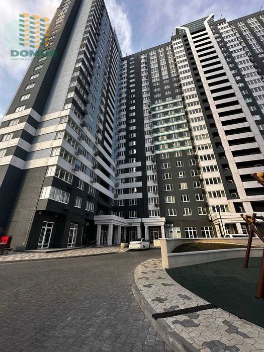 Продам 2 комн ЕОСЕЛЯ ЖК "Скай Сити" Варненская Срочная продажа. Сдан.