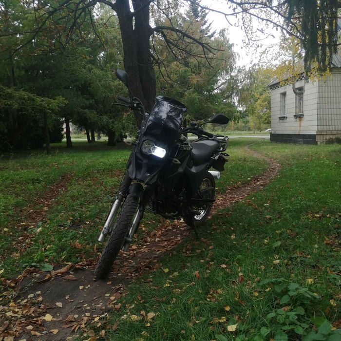 Прдам мотцикл шинарай 200 куб