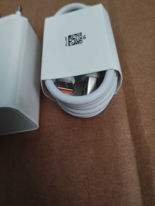 Zestaw: Ładowarka 67W + kabel USB-C