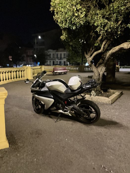 Yamaha yzf r 125 2013