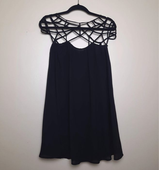 Vestido babydoll decote teia de aranha HALLOWEEN