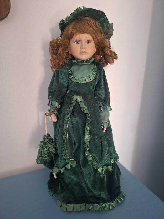 Bonecas de porcelana